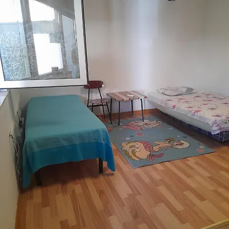 No Wifi And No Aircon Διαμέρισμα